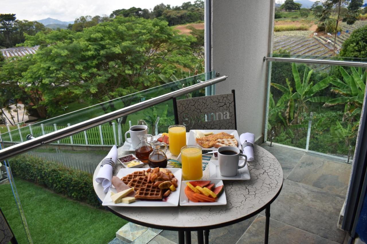 Hotel Syvanna Wellness And Spa Cerritos Eksteriør billede