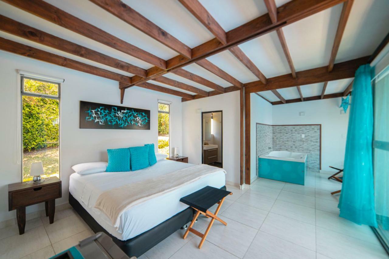 Hotel Syvanna Wellness And Spa Cerritos Eksteriør billede